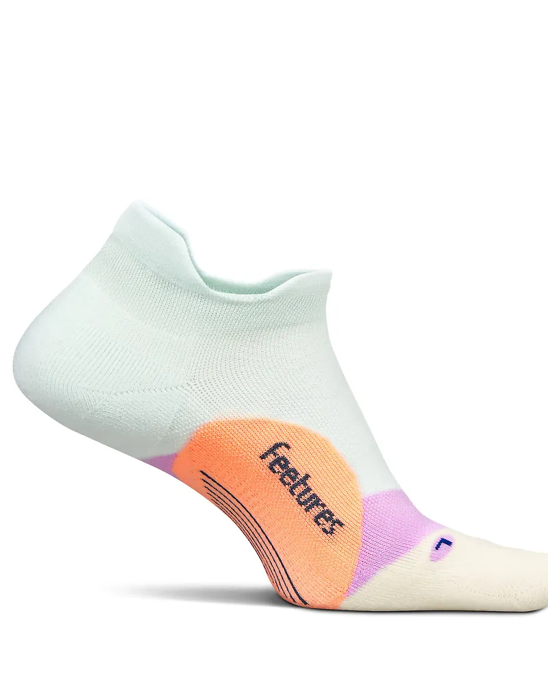Feetures Elite Light Cushion No Show Tab