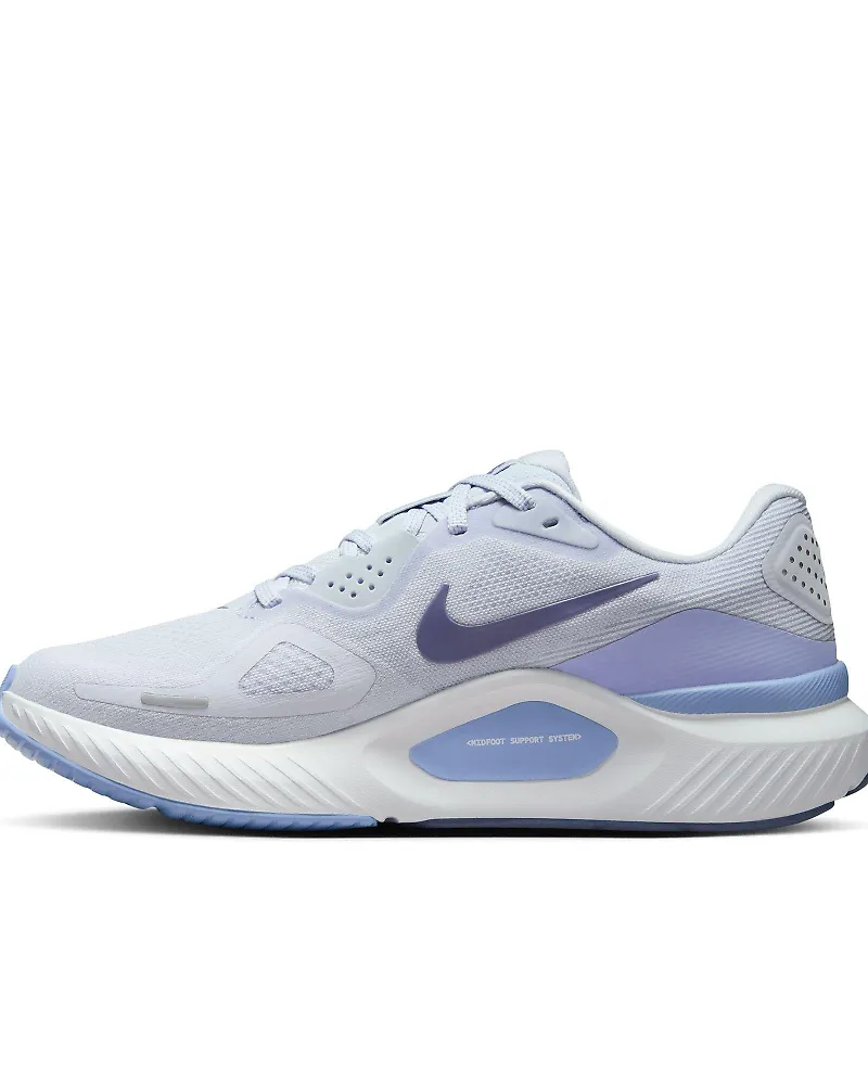 Women's Nike Structure 26
