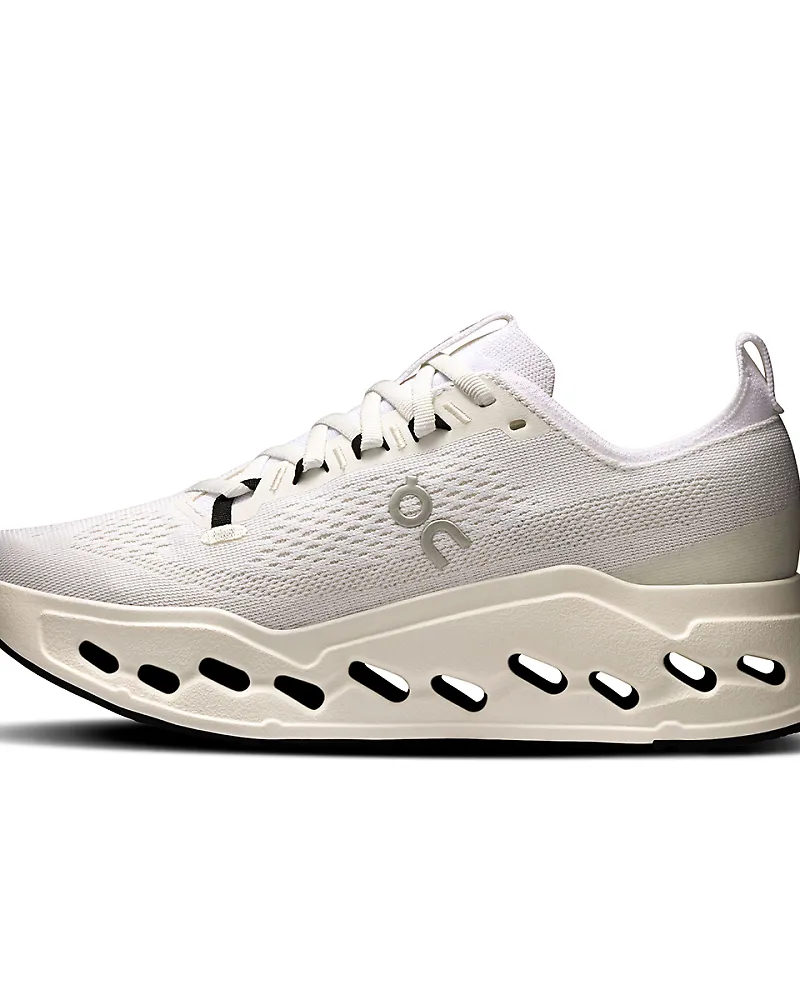 Women's On Cloudsurfer Max