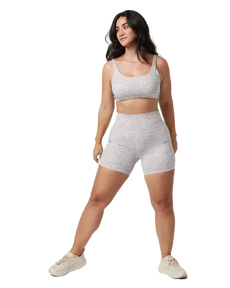 Women's Vuori Studio Pocket Short